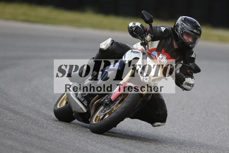 /19 26.05.2025 FREERIDE Training ADR/Gruppe M/33
